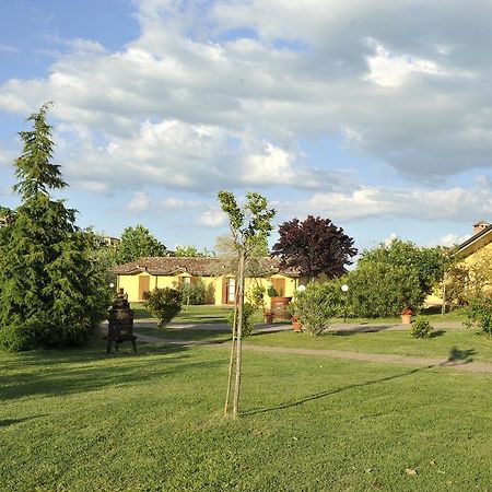 Le Macerine Hotel Castiglione del Lago Bagian luar foto