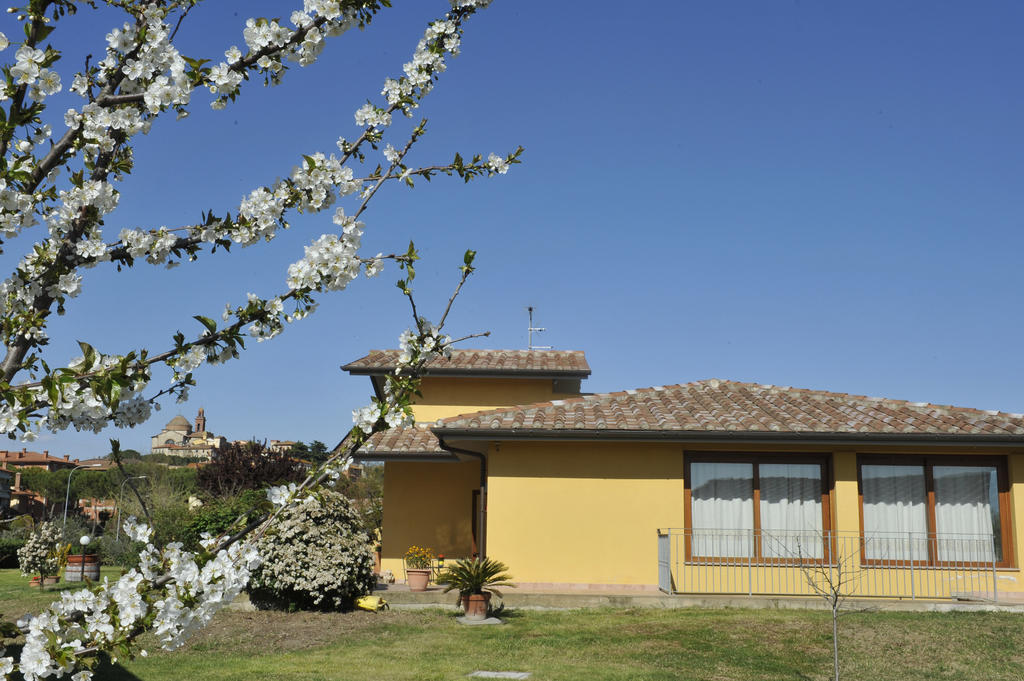 Le Macerine Hotel Castiglione del Lago Bagian luar foto