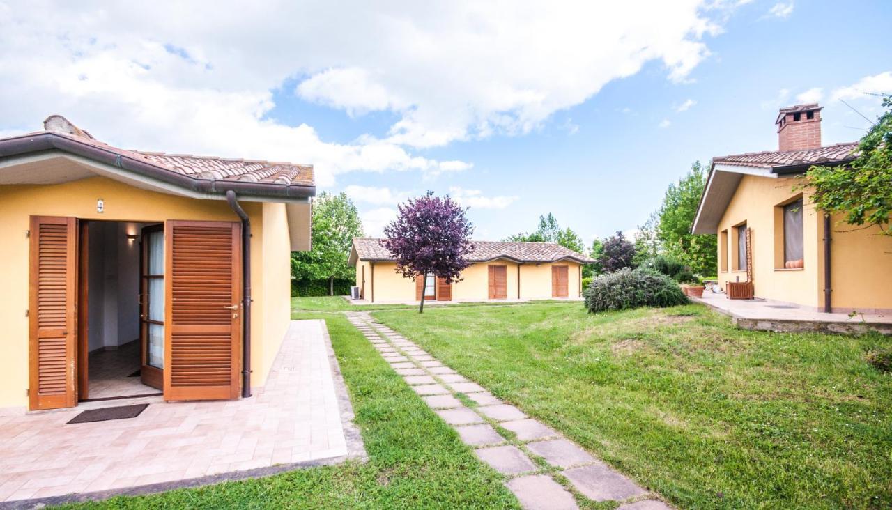Le Macerine Hotel Castiglione del Lago Bagian luar foto