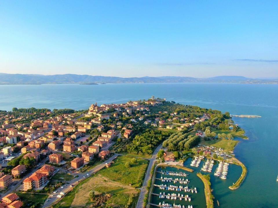 Le Macerine Hotel Castiglione del Lago Bagian luar foto